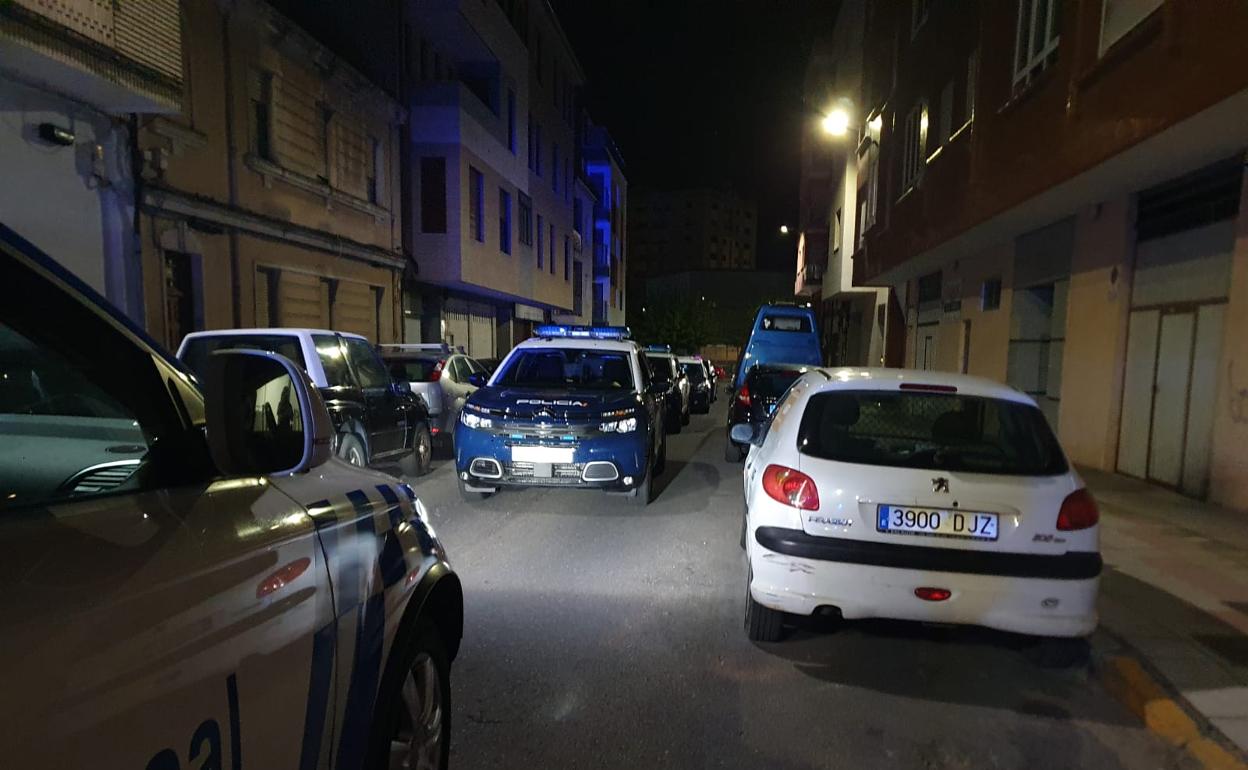 La Polic A Local De San Andr S Del Rabanedo Intercepta Un Veh Culo Que Iba A Gran Velocidad Tras